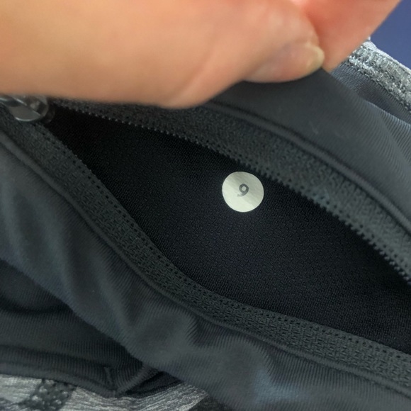 Lululemon Run Inspire Crop leggings tight - Picture 6 of 6